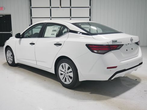 New 2025 Nissan Sentra S image 7