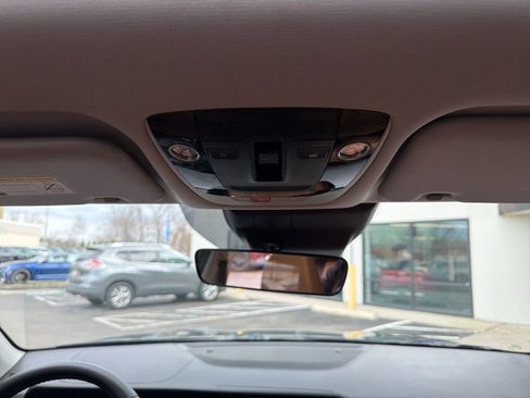 Certified 2024 Kia Seltos EX image 25