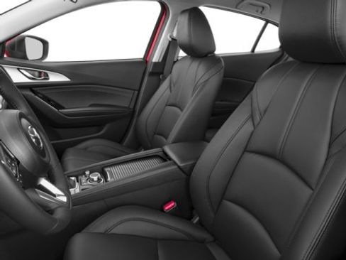 Used 2017 MAZDA MAZDA3 Touring w/ Popular Equipment Package image 11