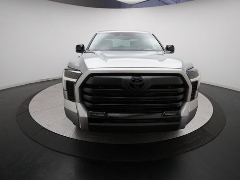 Used 2024 Toyota Tundra Limited image 11