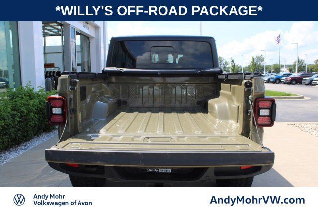 Used 2025 Jeep Gladiator Sport AWD/4WD image 10
