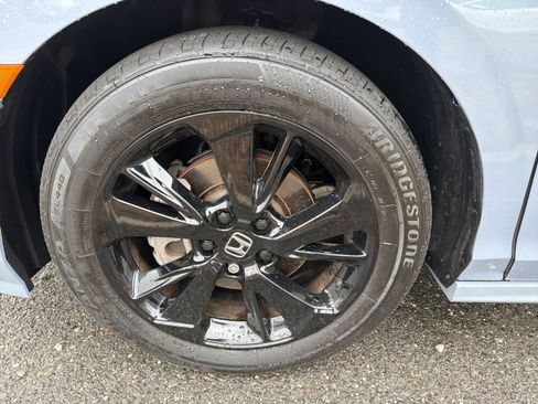 Used 2023 Honda Odyssey Sport image 22