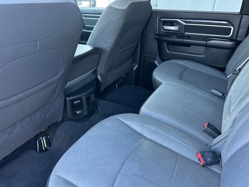 Used 2024 RAM 3500 Big Horn image 13