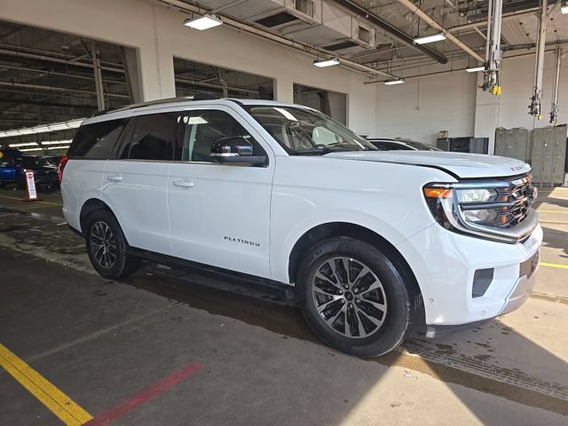 Used 2025 Ford Expedition Platinum AWD/4WD image 5