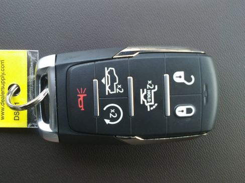 New 2026 RAM 1500 Limited image 16