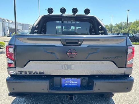 Used 2023 Nissan Titan PRO-4X w/ Pro-4x Convenience Package AWD/4WD image 32
