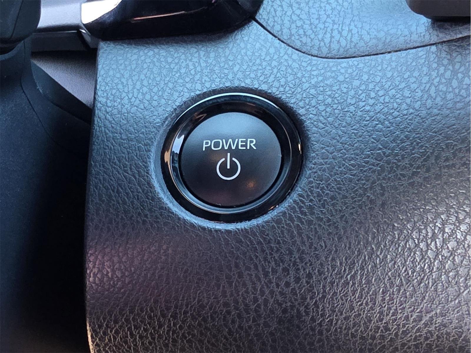 Used 2025 Toyota Camry SE FWD image 22
