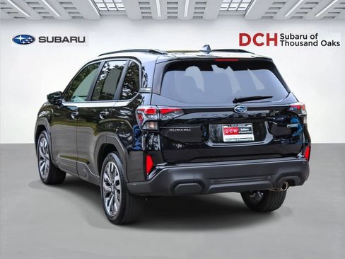 Certified 2025 Subaru Forester Touring AWD/4WD image 4