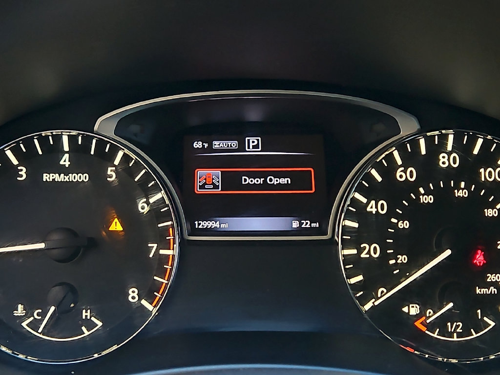 Used 2017 Nissan Pathfinder SV AWD/4WD image 20