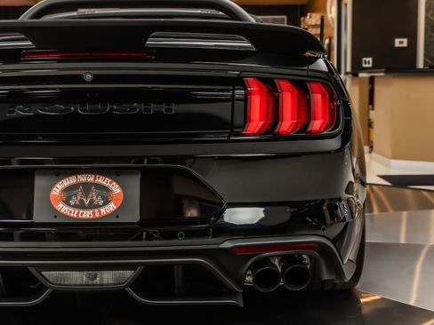 Used 2019 Ford Mustang GT Premium w/ GT Performance Package RWD image 38