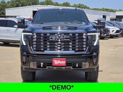 Used 2024 GMC Sierra 2500 Denali Ultimate AWD/4WD image 3