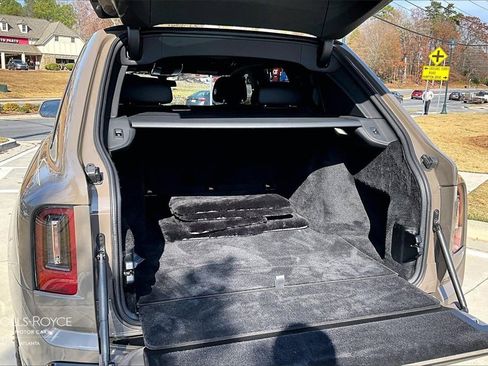 Used 2026 Rolls-Royce Cullinan image 34