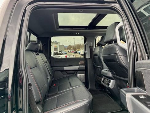 Used 2023 Ford F250 Lariat w/ Lariat Ultimate Package AWD/4WD image 18