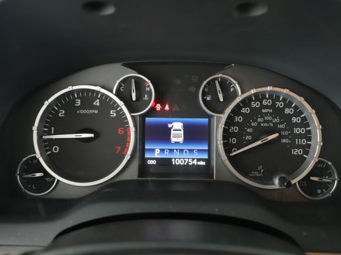 Used 2014 Toyota Tundra SR5 image 17