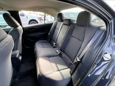 Used 2025 Toyota Corolla LE FWD image 24