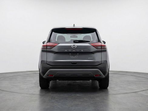 Used 2025 Nissan Rogue SV AWD/4WD image 7
