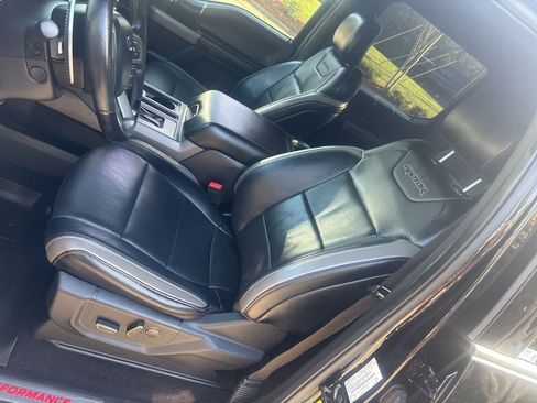 Used 2018 Ford F150 Raptor w/ Equipment Group 802A Luxury image 31