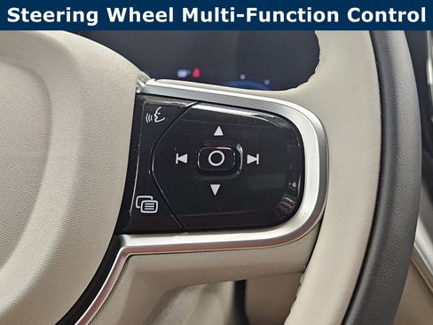 New 2025 Volvo XC60 T8 Core w/ Protection Package Premier image 35