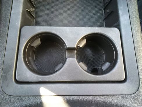 Used 2011 Chevrolet Avalanche LT image 17