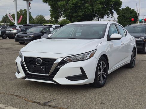 Used 2022 Nissan Sentra SV FWD image 10