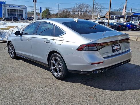 Used 2024 Honda Accord EX-L image 6