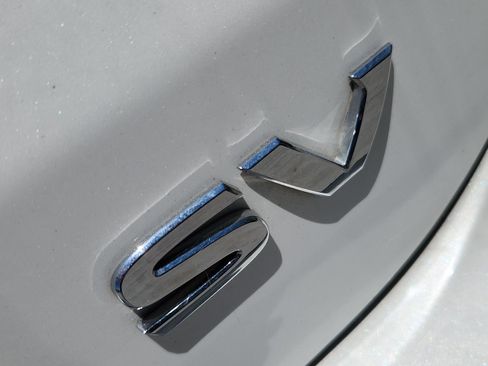 Used 2024 Nissan Kicks SV FWD image 14
