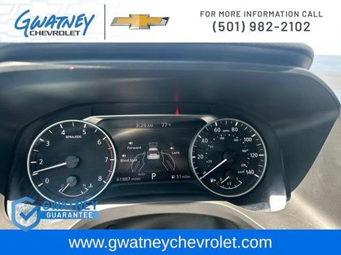 Used 2024 Nissan Rogue S AWD/4WD image 15