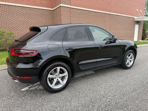 Used 2017 Porsche Macan AWD/4WD image 15