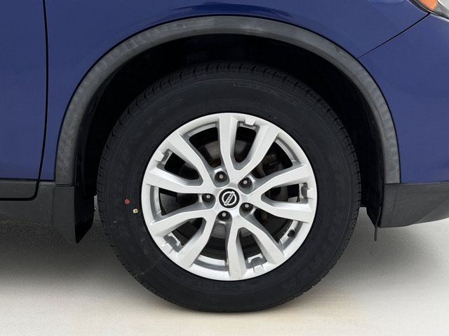 Used 2018 Nissan Rogue SV FWD image 28