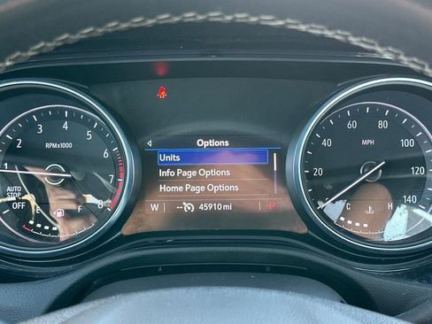 Used 2022 Buick Encore GX Select image 25