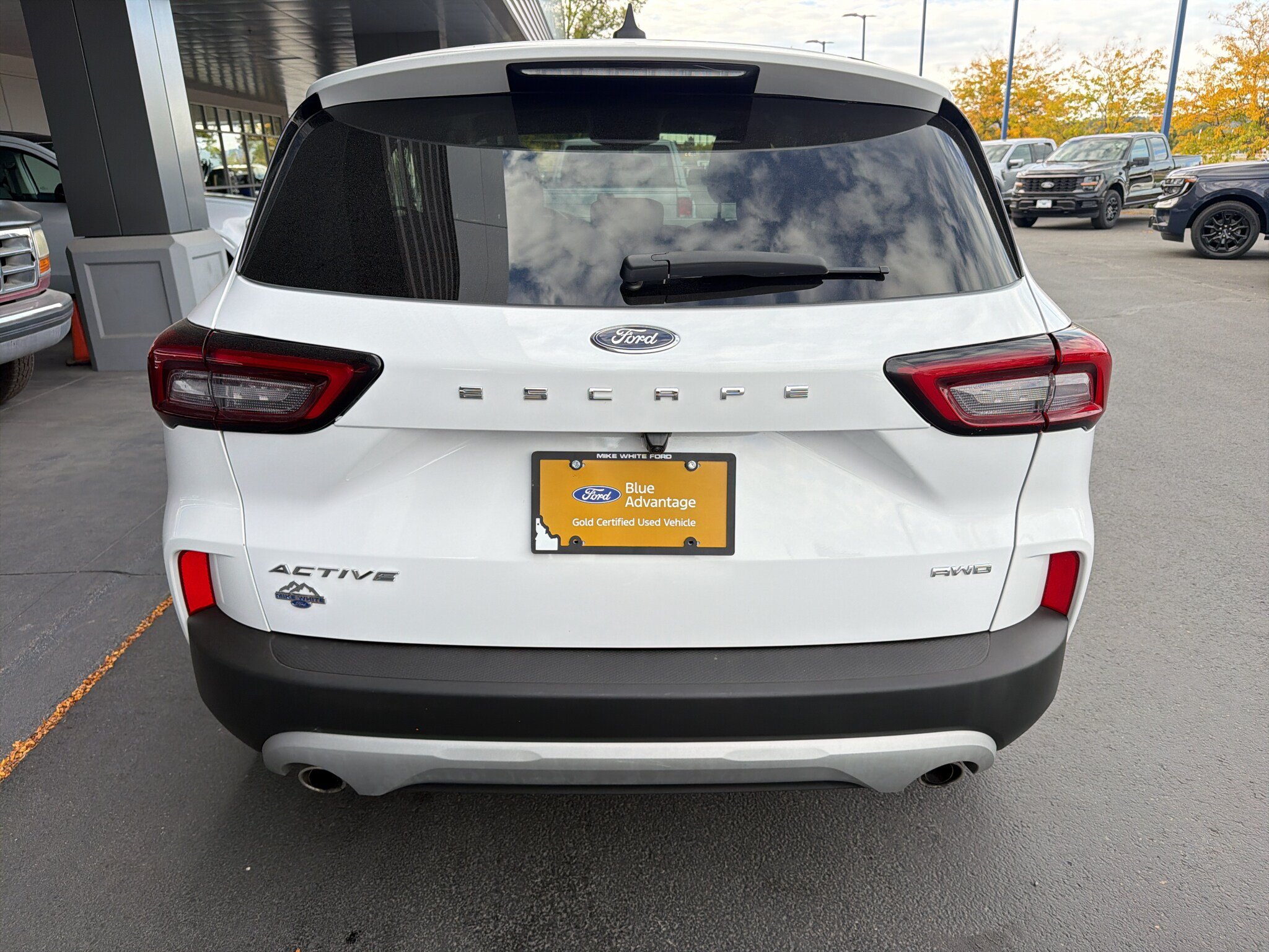Certified 2025 Ford Escape Active AWD/4WD image 11