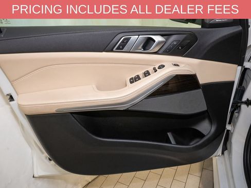 Used 2021 BMW X5 M50i w/ Executive Package AWD/4WD image 16