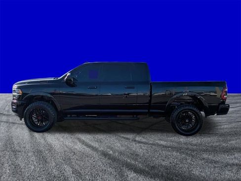 Used 2022 RAM 2500 Laramie w/ Night Edition image 7