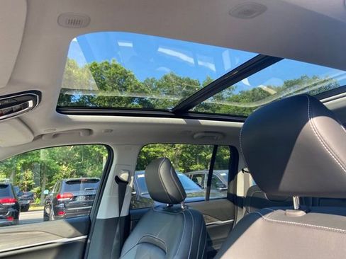 New 2023 Jeep Grand Cherokee 4WD 4xe image 14