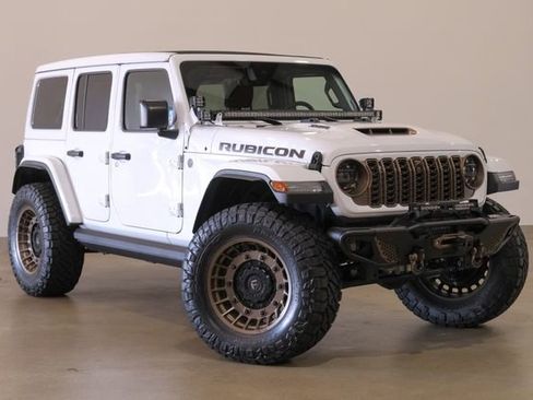 Used 2024 Jeep Wrangler Unlimited Rubicon 392 image 31