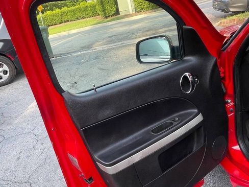 Used 2008 Chevrolet HHR LT w/ LT Preferred Equipment Group image 8