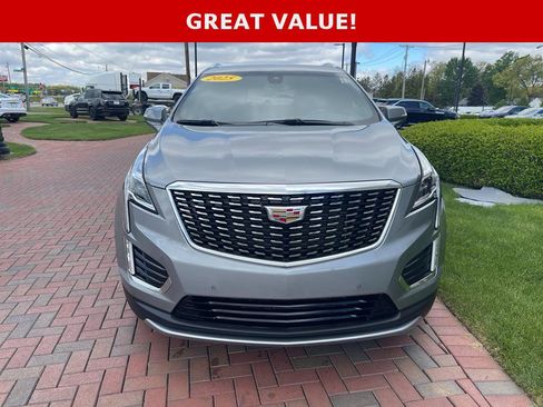 Used 2025 Cadillac XT5 Premium Luxury AWD/4WD image 3