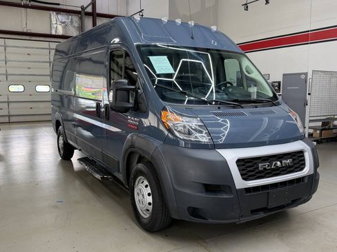 Used 2019 RAM ProMaster 2500 FWD image 1