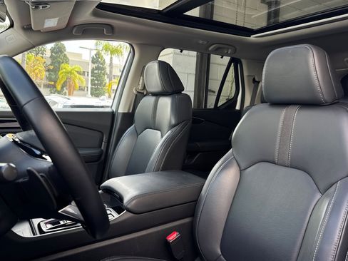 Certified 2023 Honda Pilot Touring image 28