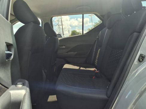 Used 2023 Nissan Kicks SV w/ Exterior Package FWD image 17