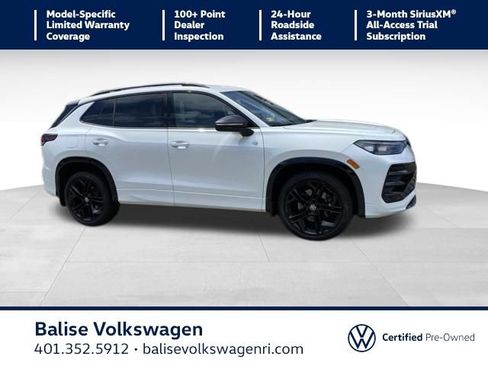 Certified 2025 Volkswagen Tiguan SE R-Line AWD/4WD image 1