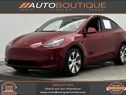 Used 2021 Tesla Model Y Long Range image 1