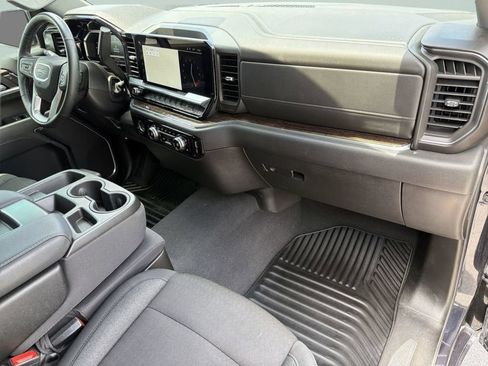 Used 2024 GMC Sierra 1500 Elevation AWD/4WD image 12