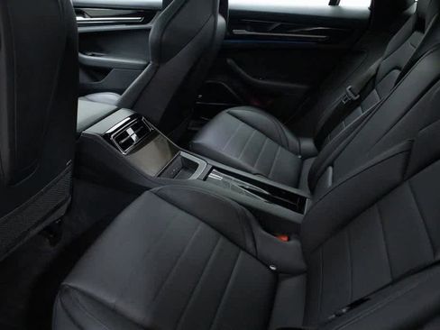 Certified 2024 Porsche Panamera 4 image 26