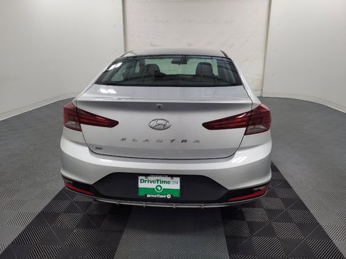 Used 2020 Hyundai Elantra SE w/ Cargo Package (C1) FWD image 7