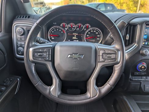 Used 2021 Chevrolet Silverado 1500 LT Trail Boss w/ Bed Protection Package image 23