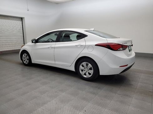 Used 2016 Hyundai Elantra SE image 3