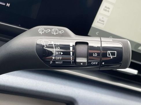 New 2026 Kia Carnival EX image 33