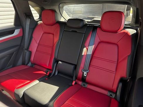 New 2026 Porsche Cayenne E-Hybrid image 26