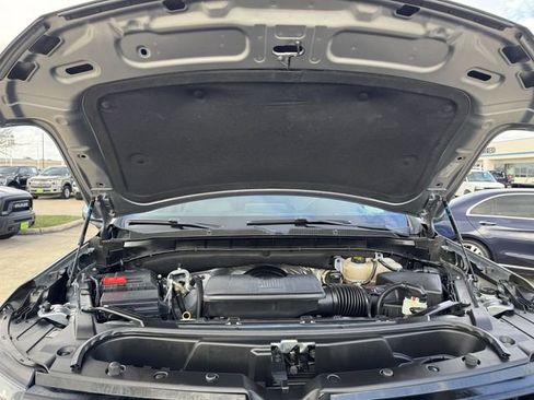 Used 2023 Chevrolet Tahoe LT w/ Luxury Package image 28